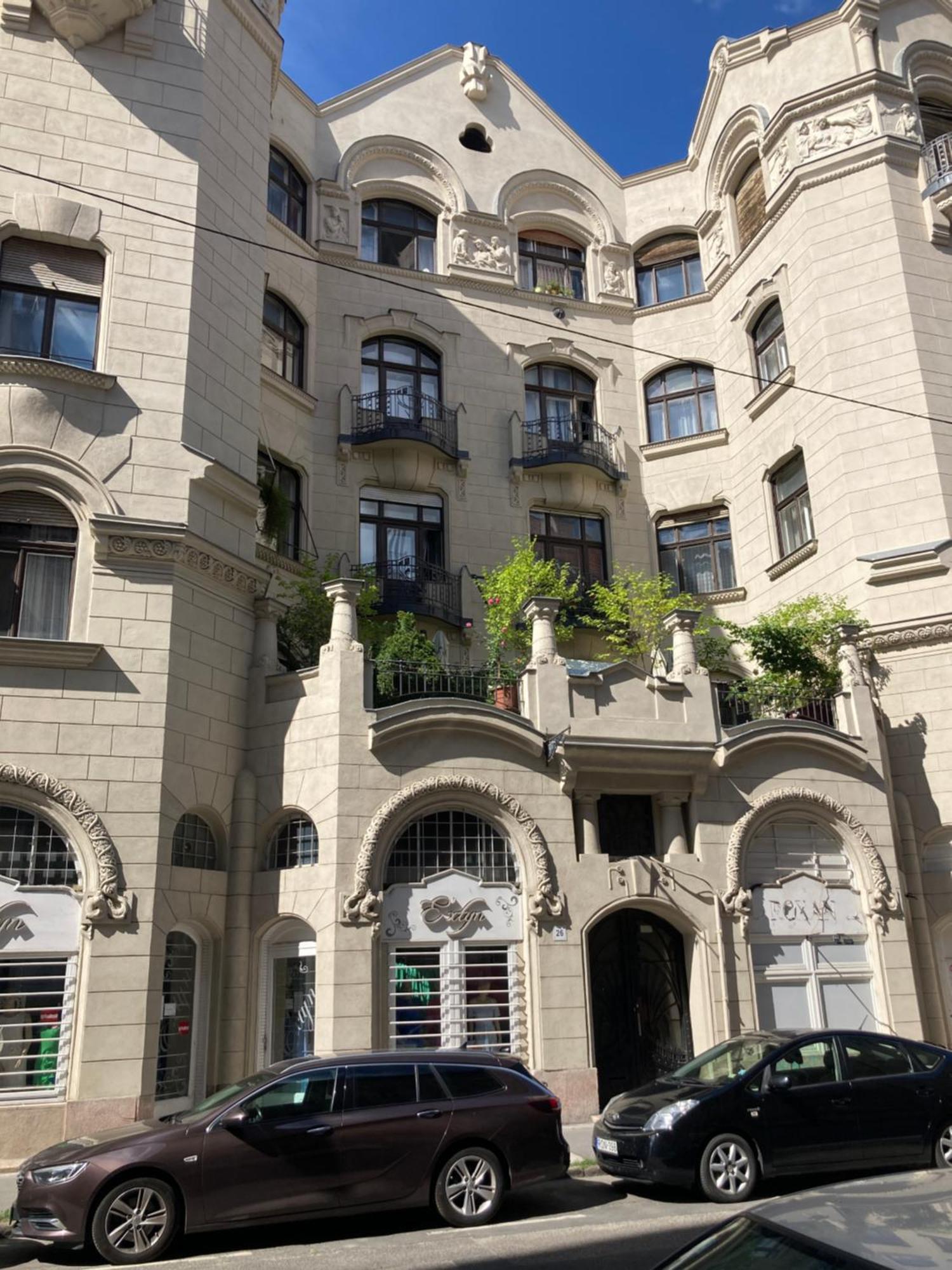 Carina Family Apartment Downtown ブダペスト エクステリア 写真